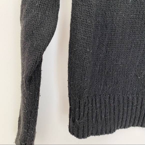 🌙 Zara Knit Sweater with Beading - Gold Appliqué - Picture 6 of 9